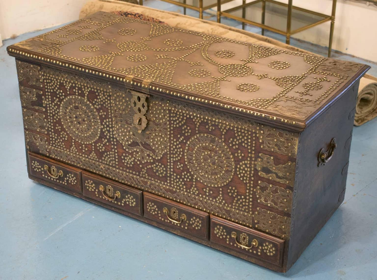 مندو یا صندوقچه عمانی